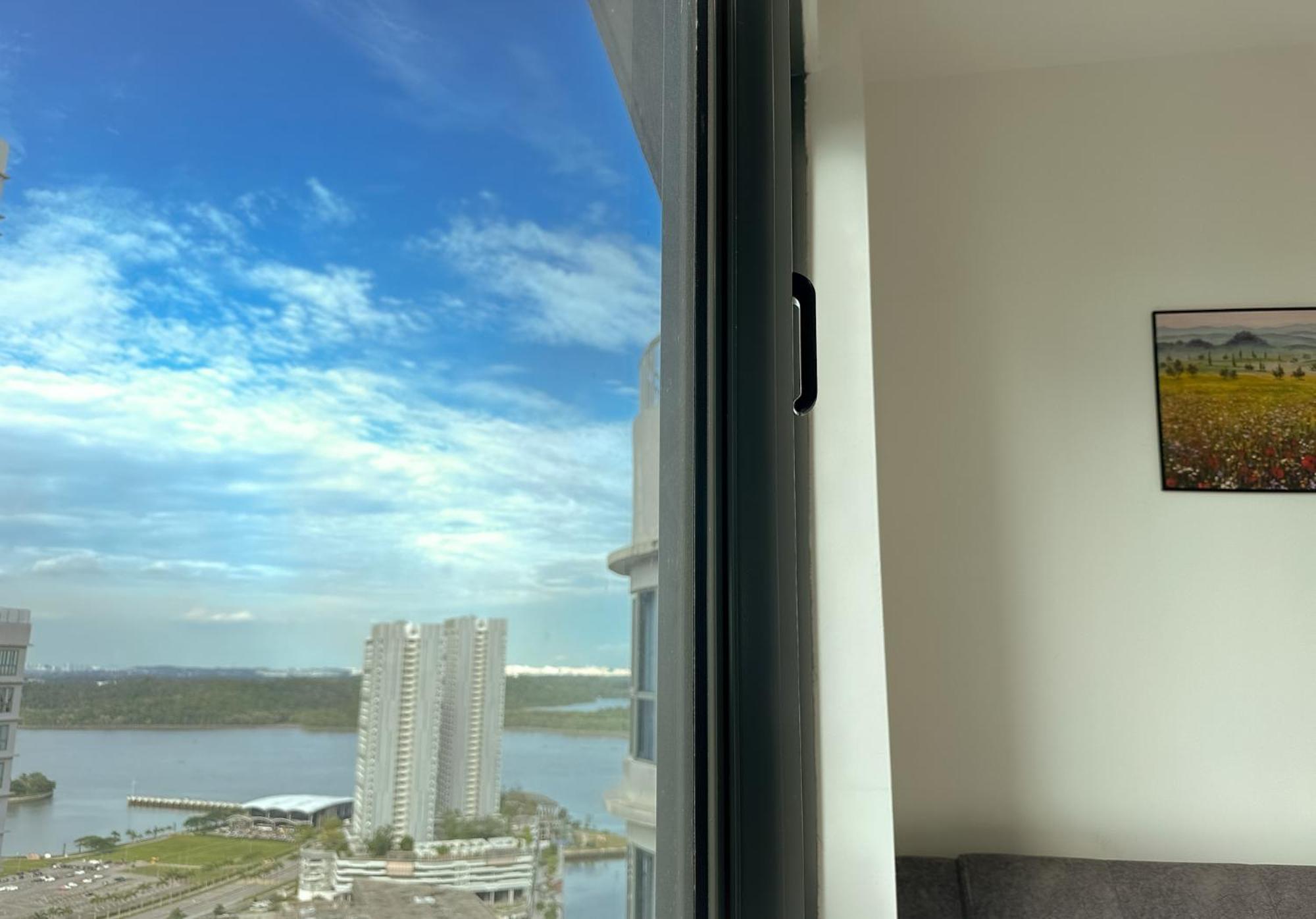 Teega Suites Puteriharbour By Wp Homestay Johor Bahru Cameră foto